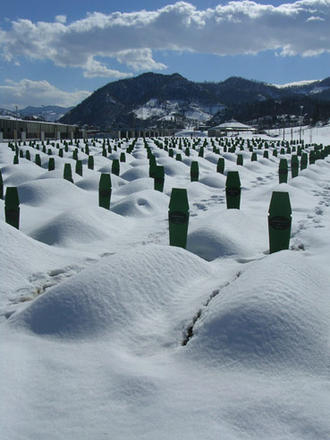 Il cimitero di Potocari, Srebrenica