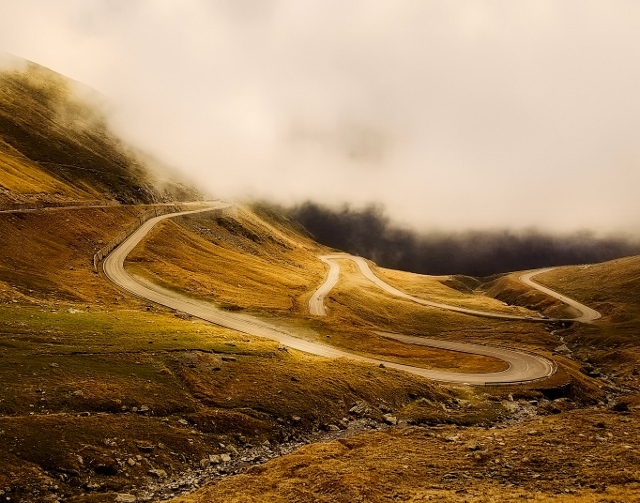 strade tortuose